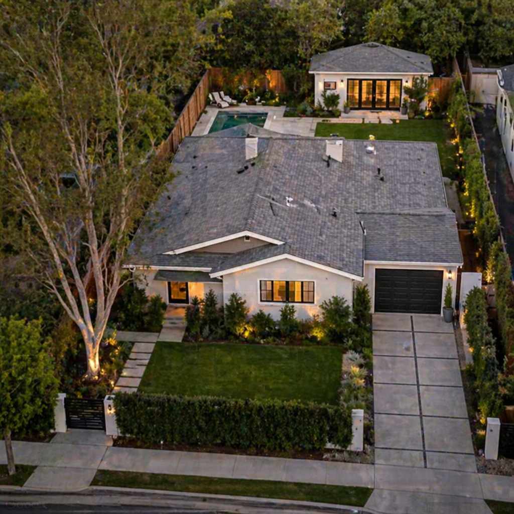 13836 Bessemer Street