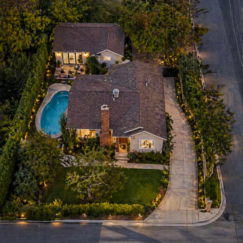 14300 Killion Street