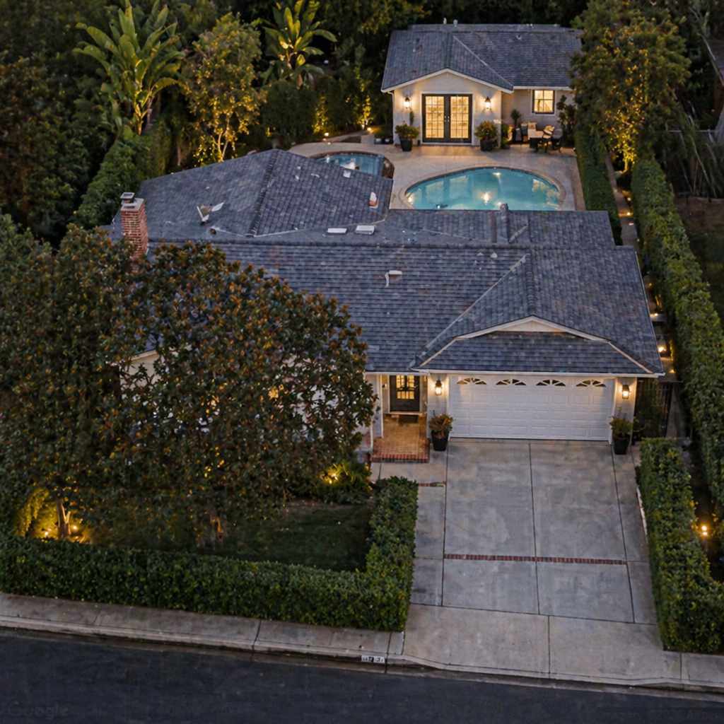 5820 Ranchito Avenue