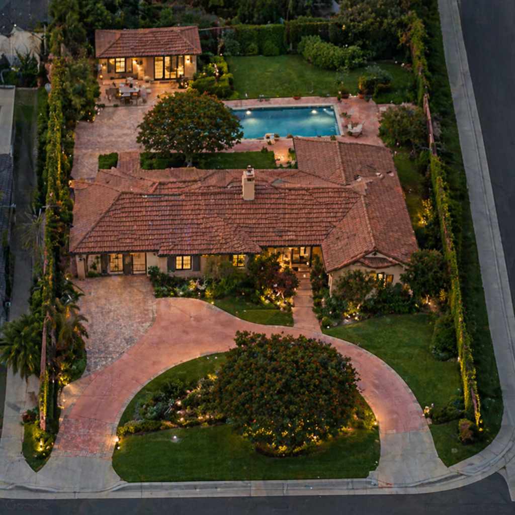 5825 Ranchito Avenue