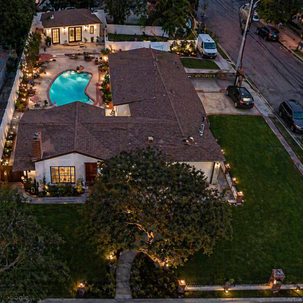 14605 Weddington Street