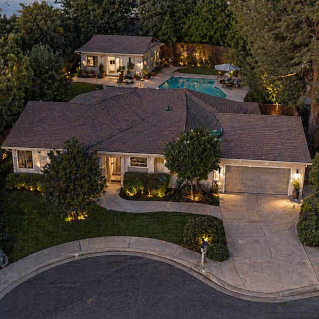 14830 Mccormick Street