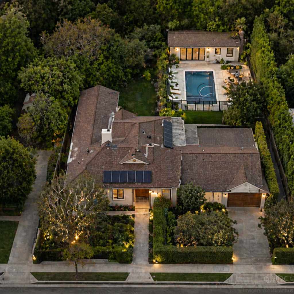 15131 Weddington Street