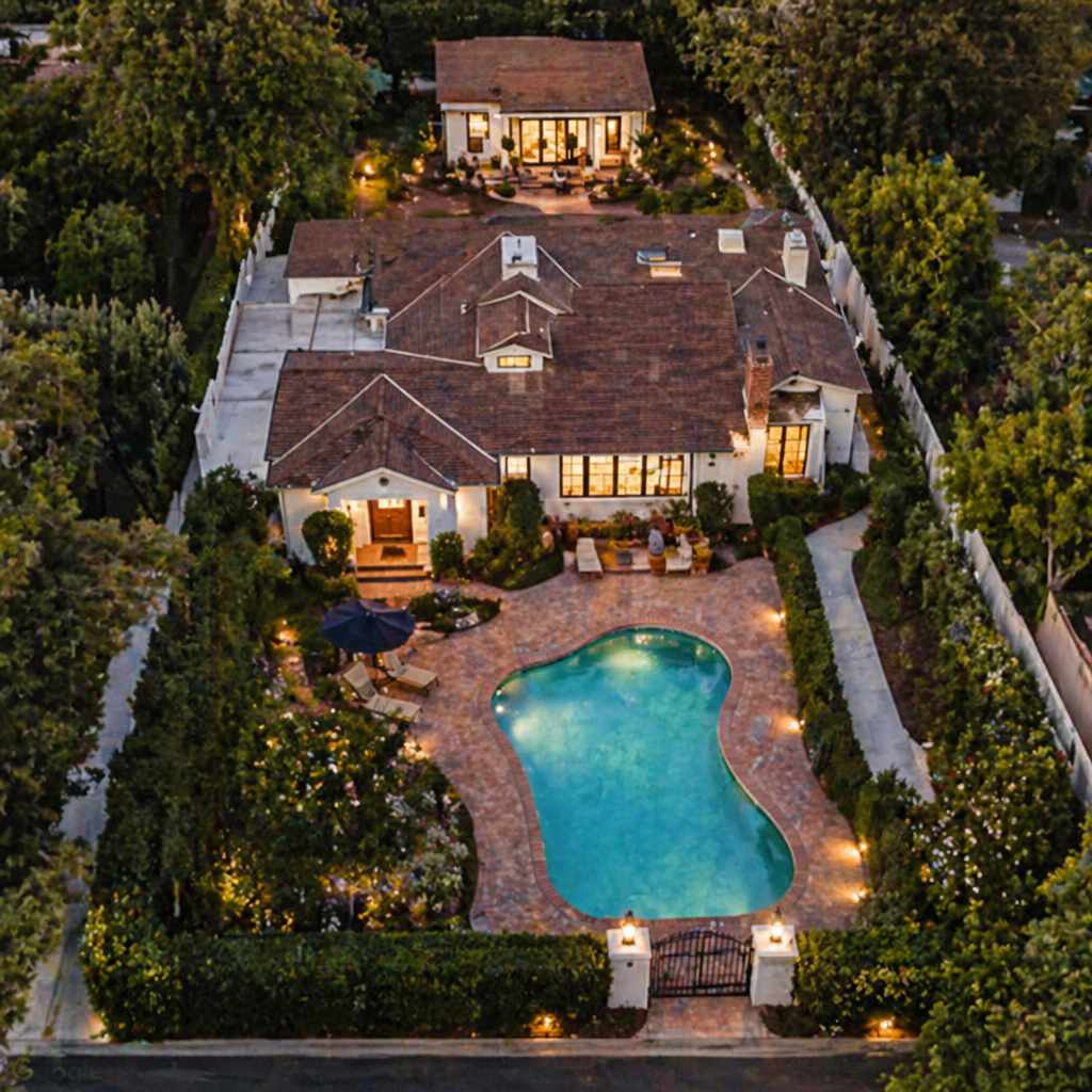 17018 Magnolia Boulevard