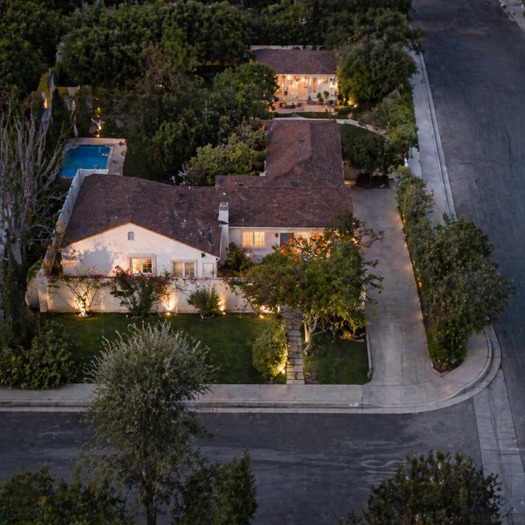 15103 La Maida Street