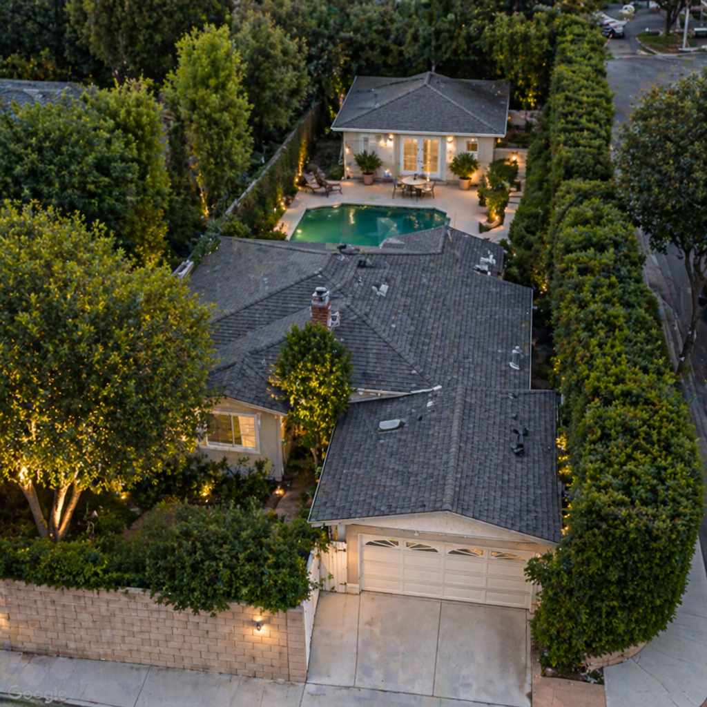 13902 La Maida Street