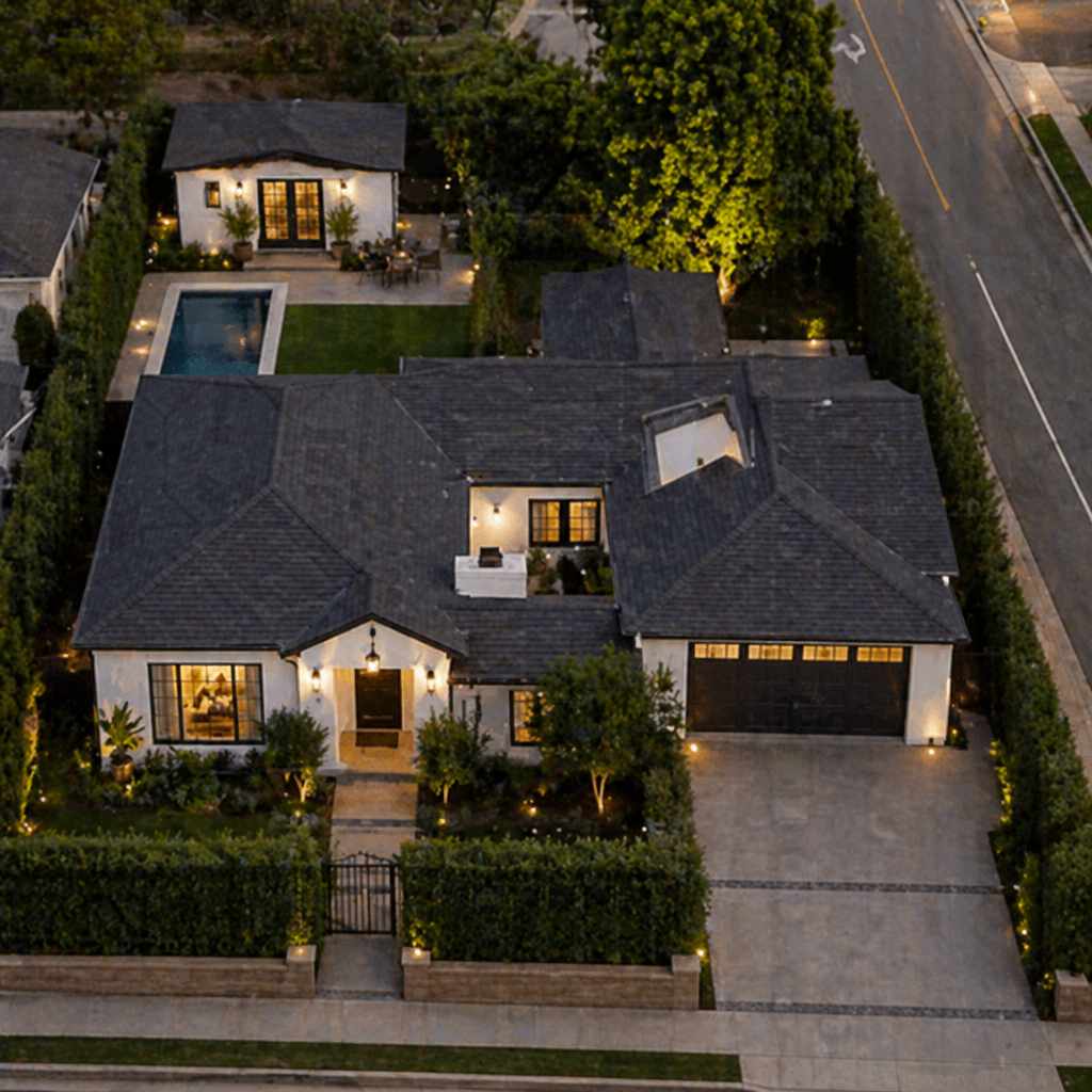 13706 La Maida Street