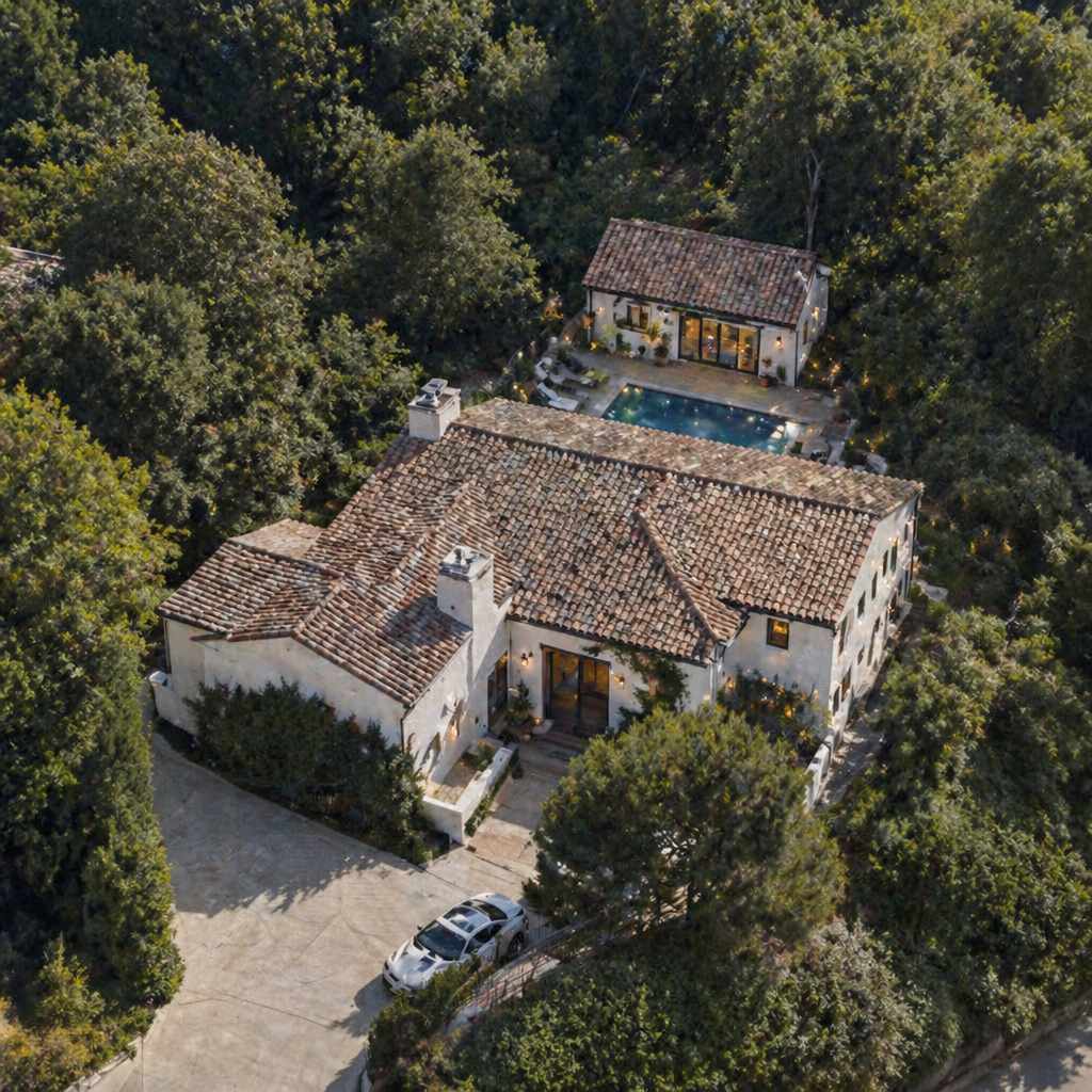 3861 Camino De La Cumbre