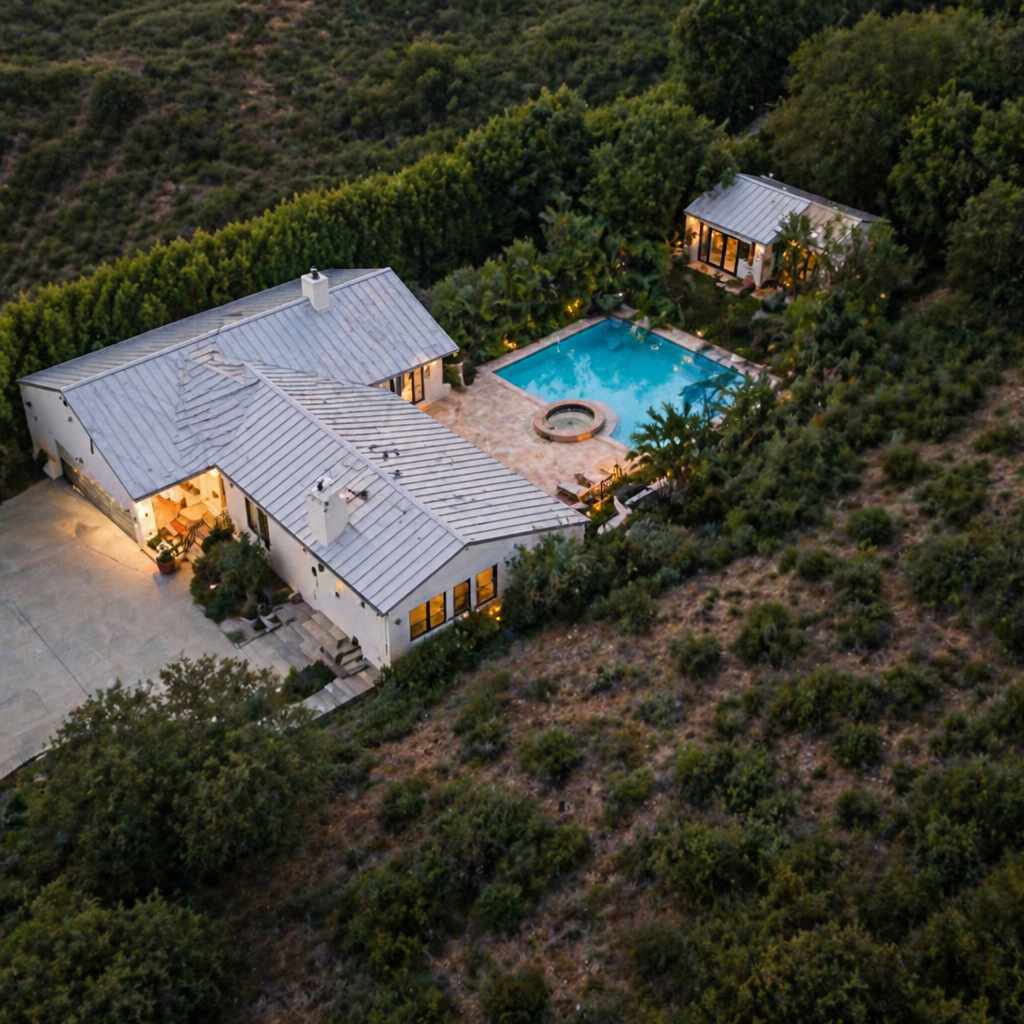 4034 Strawberry Place