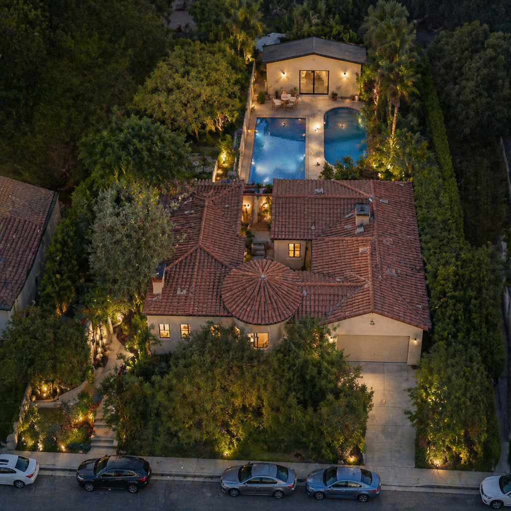 12129 Emelita Street