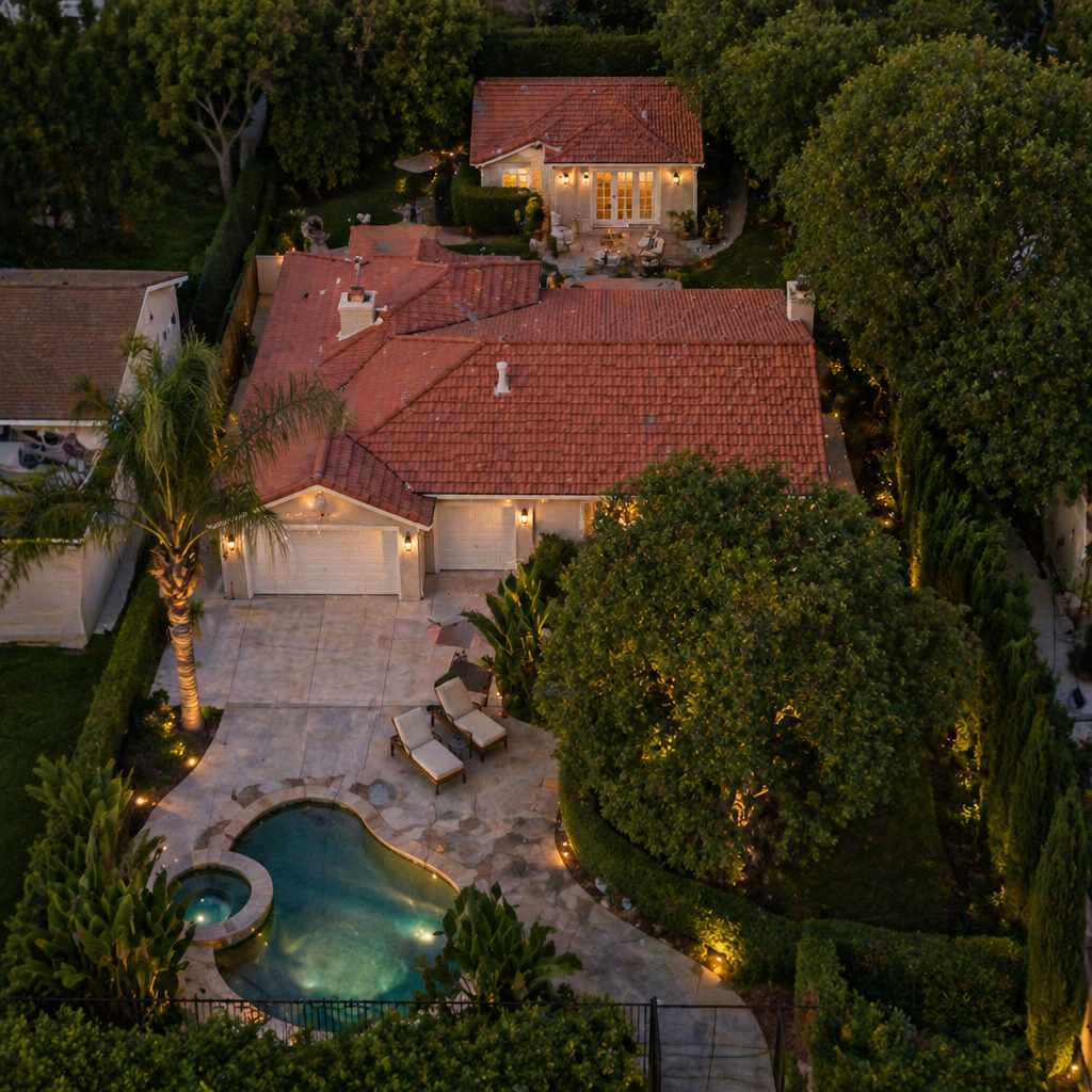 13016 Bloomfield Street